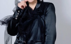 两个男生的车车图